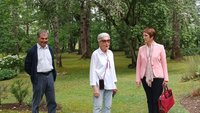 PHOTO DE LA VISITE DE MADAME LA SOUS PREFETE